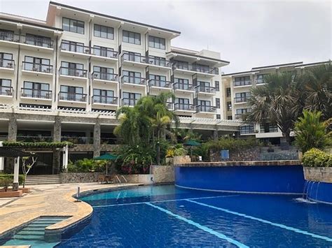 dumaguete hotels